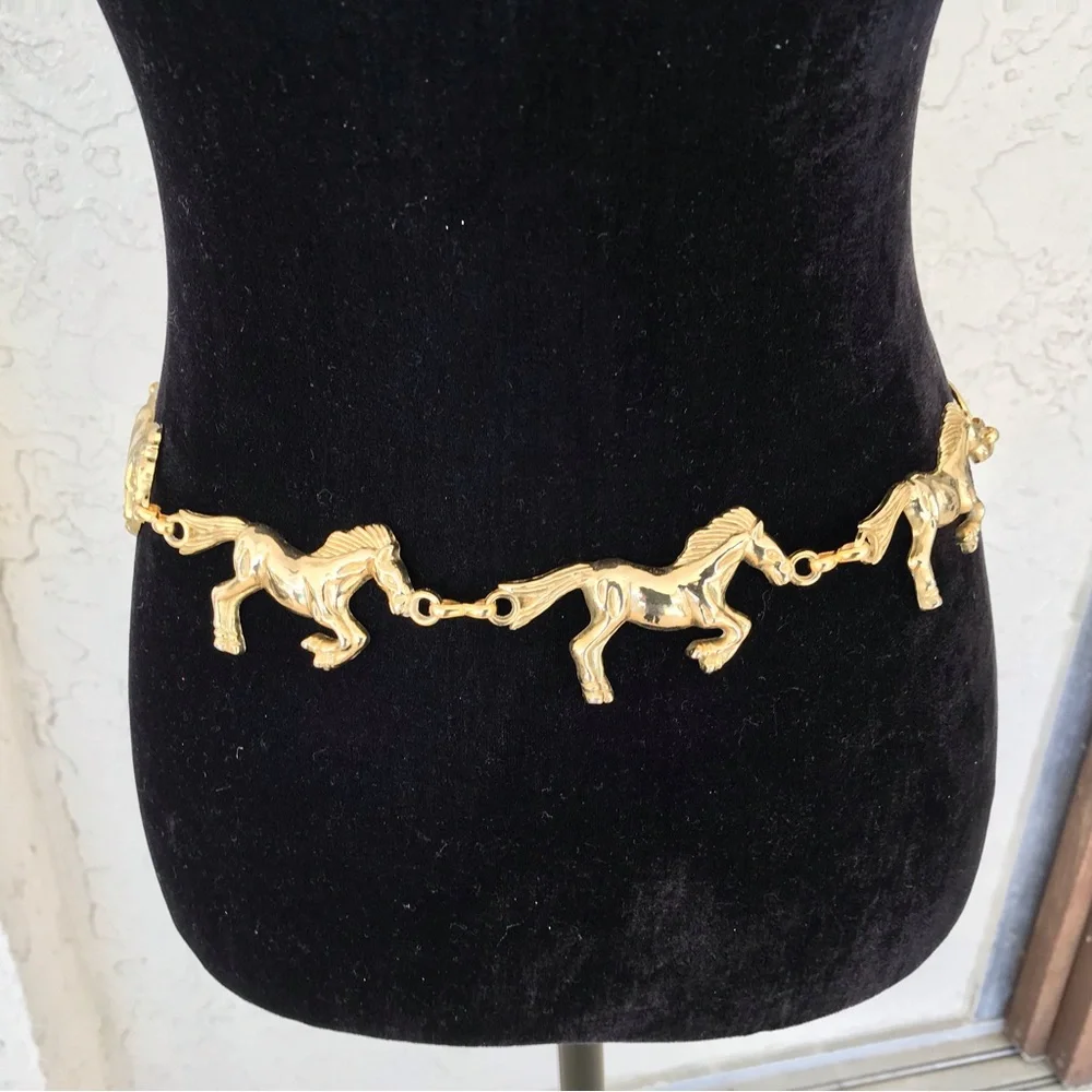 Vintage Anne Klein Running Horse Links Belt - Picture 1 of 5